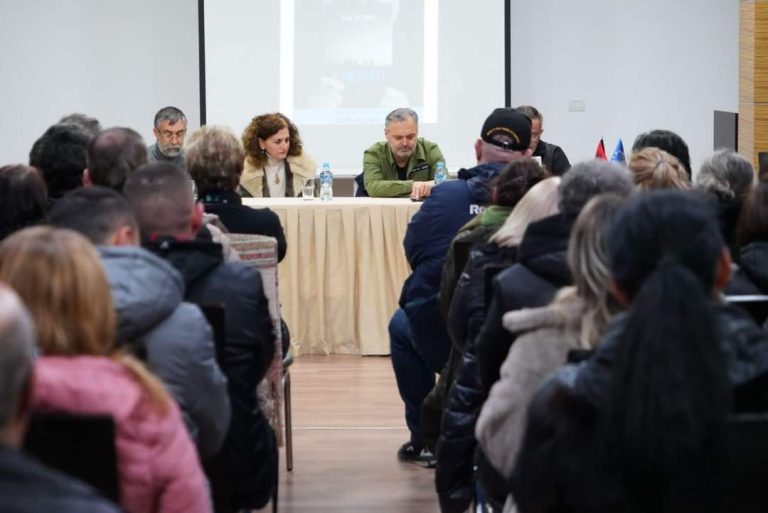 Ben Blushi suprizohet në Pogradec