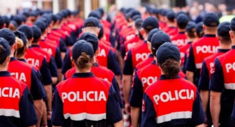 Qeveria miraton vendimin, efektivët e policisë do punojnë 4 orë më shumë deri në 15 shtator. Urdhrin e firmos…