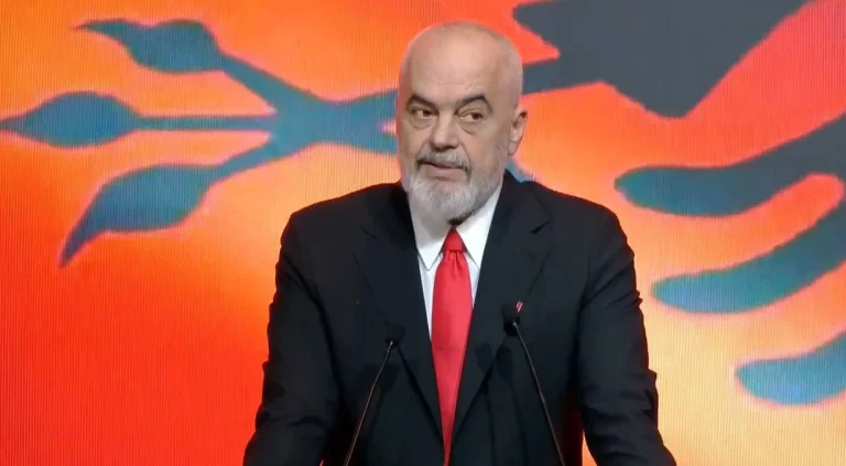 Rama mbyll fjalën në takimin me shqiptarët në Selanik: Rroftë Shqipëria dhe zito i Elada!