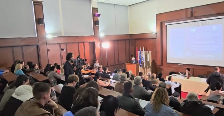 Simpozium shkencor në Universitetin e Korçës në nderim të intelektualit Llazar Fundo