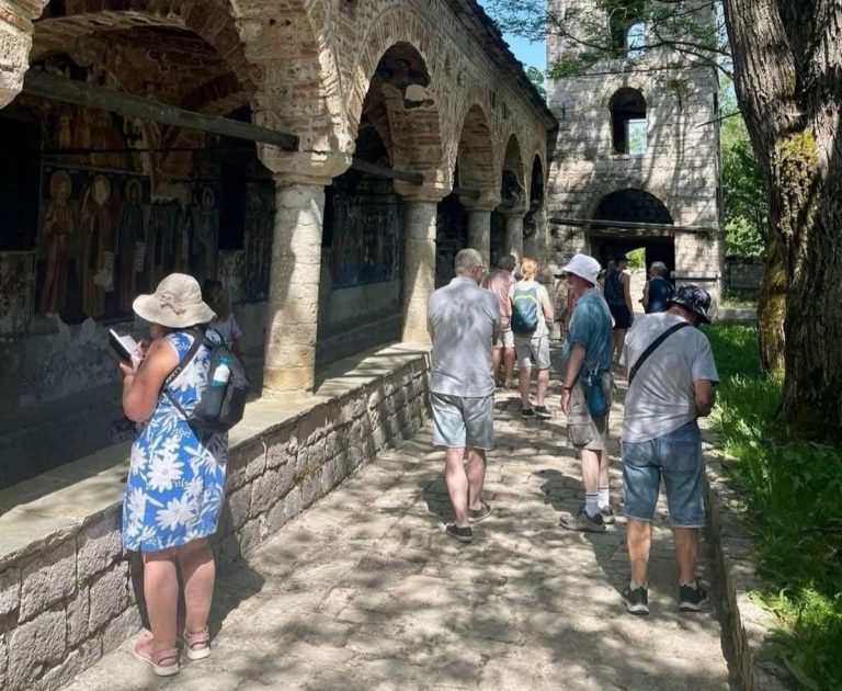 Voskopoja, thesari historik që po lulëzon si destinacion turistik në Korçë