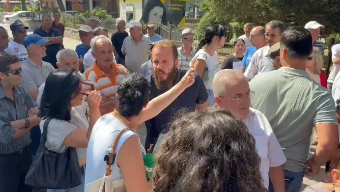 AGSH kërkon masat ligjore pas sulmit ndaj gazetarëve në Maliq AGSH kërkon masat ligjore pas sulmit ndaj gazetarëve në Maliq