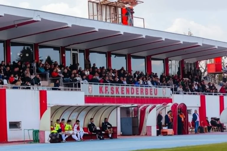 Borxhi 228 mijë euro bllokon merkaton e Skënderbeut në FIFA Borxhi 228 mijë euro bllokon merkaton e Skënderbeut në FIFA