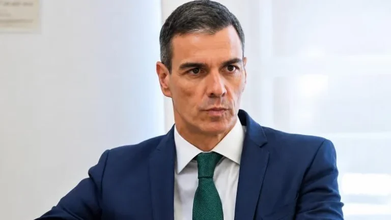 E djathta spanjolle drejt një shumice absolute sipas sondazheve E djathta spanjolle drejt një shumice absolute sipas sondazheve