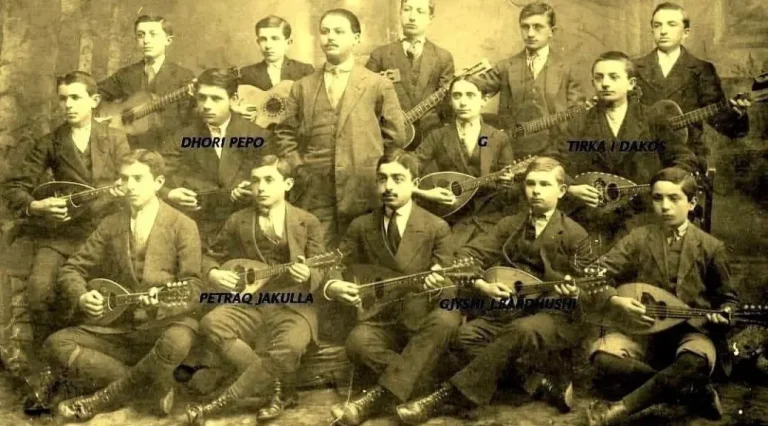 Historia e lëvizjes kulturore në Korçë para Pavarësisë
