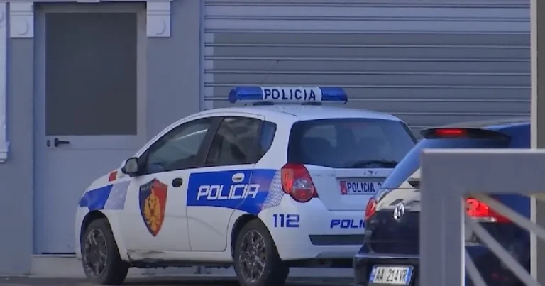 Pezullohet komanda e policisë Himarë për 5-katëshin pa leje
