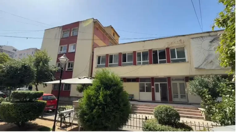 Vdekja e 37-vjeçares shtatzënë, detajet nga spitali i Pogradecit Vdekja e 37-vjeçares shtatzënë, detajet nga spitali i Pogradecit