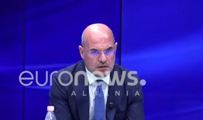 Kriza në Kosovë, Avenir Peka fajëson opozitën për bllokimin Kriza në Kosovë, Avenir Peka fajëson opozitën për bllokimin