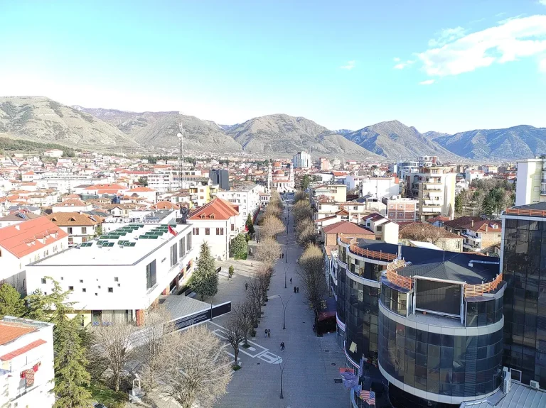 Pagat në Korçë mbeten ndër më të ulëtat në Shqipëri